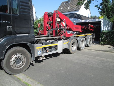 Carports und Fertiggaragen