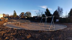Fortgeschrittene Arbeiten am Spielplatz für die Stadt Köln
