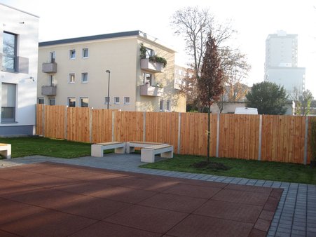 Zaun- und Toranlagen